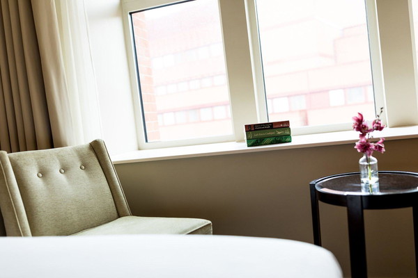 Superior Family Room, Guest room, 2 Queen(s), Barlow House