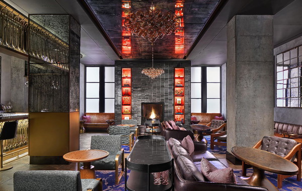 Bar/lounge