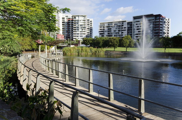 Roma Street Parkland - 1.85 km from property