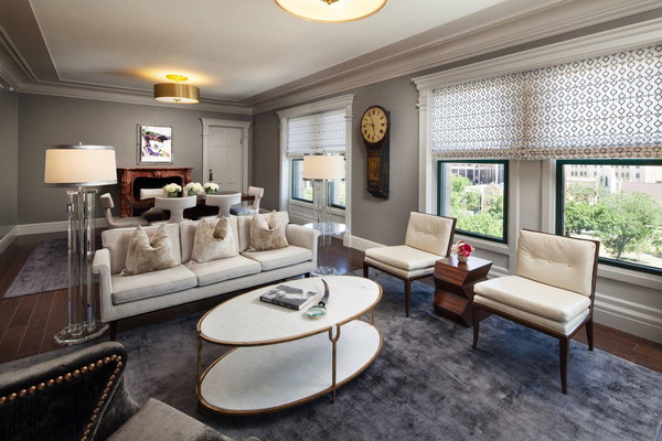 John Wayne Suite, 1 Bedroom Larger Suite, 1 King, Travis Park View, Garden View
