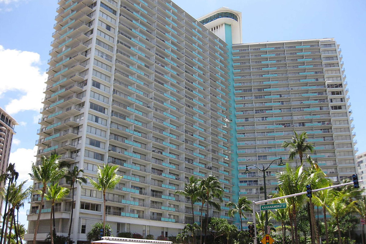 Ilikai Hotel and Luxury Suites