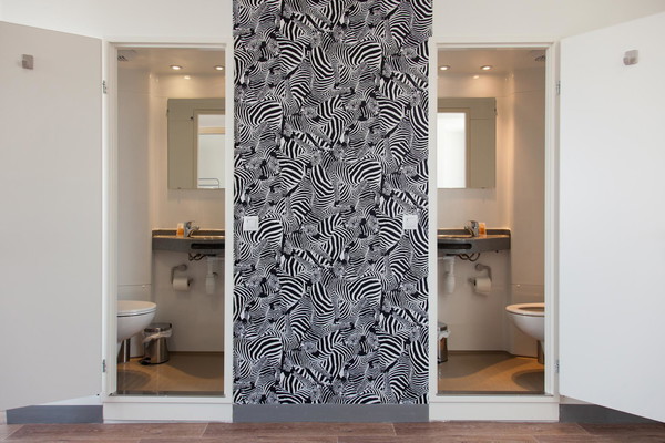 Private 6-Bed Room with Private Bathroom