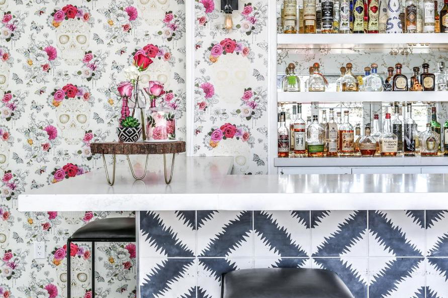 Bar/lounge