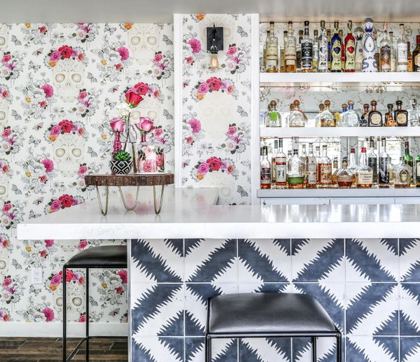 Bar/lounge