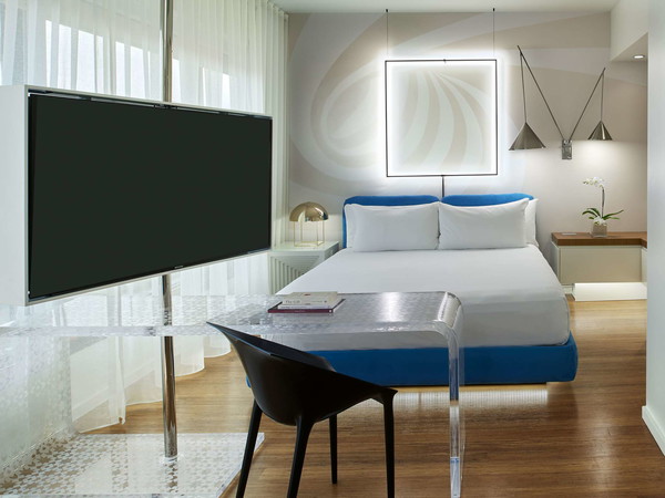 Suite king bed one bedroom 