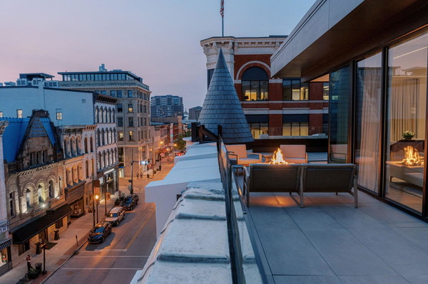 Hotel Covington