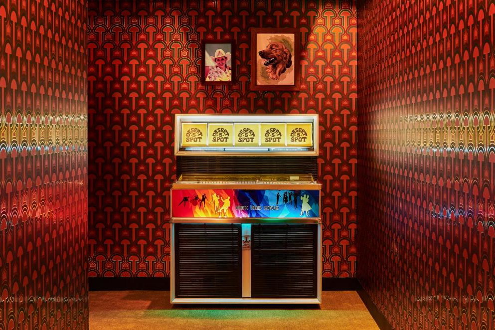 Bar/lounge