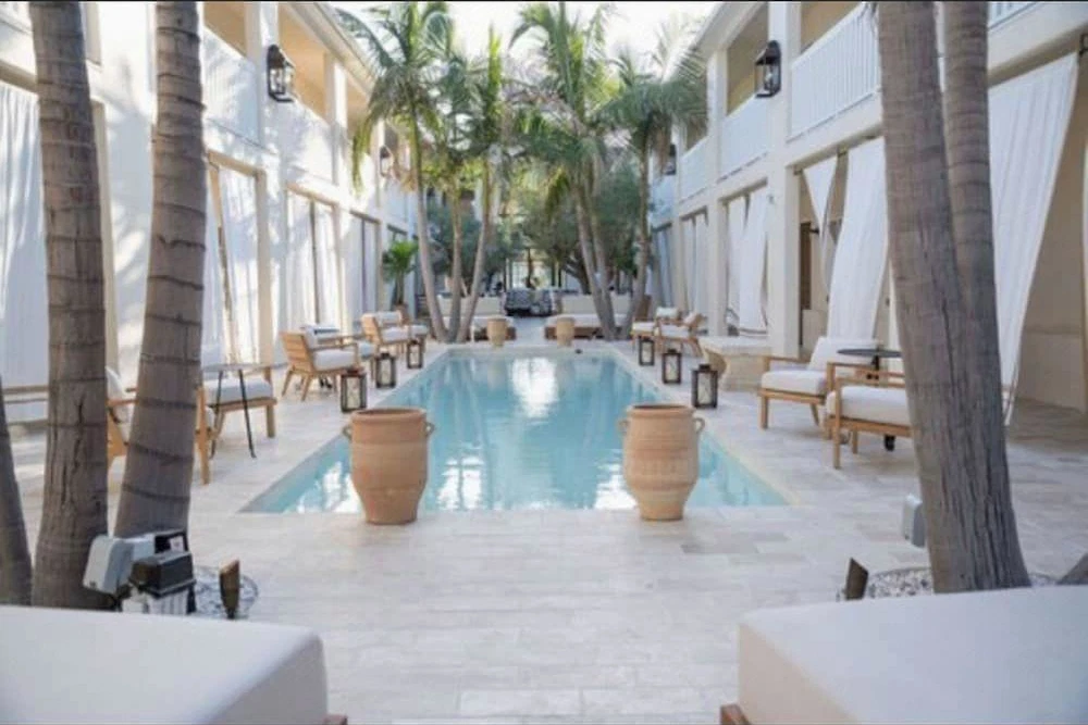 Room, Courtyard View