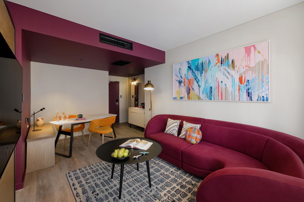 Suite city view