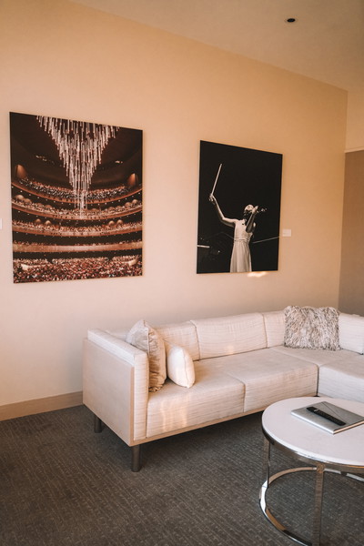 HALL Arts Hotel