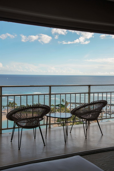 Ilikai Hotel and Luxury Suites