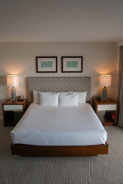 Ilikai Hotel and Luxury Suites