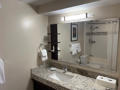 Ilikai Hotel and Luxury Suites