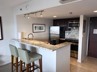 Ilikai Hotel and Luxury Suites